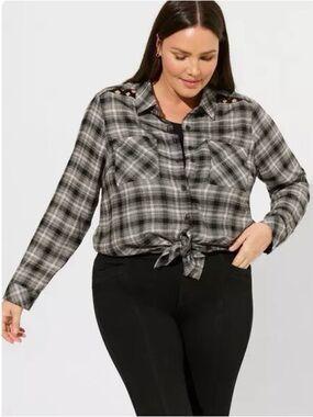 NWT Torrid Softest Flannel Button Up Tunic